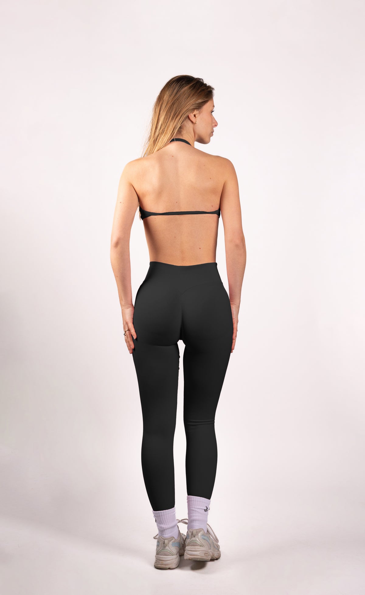 Beau Sports BH V2 Zwart - Dames workout kleding achterkant