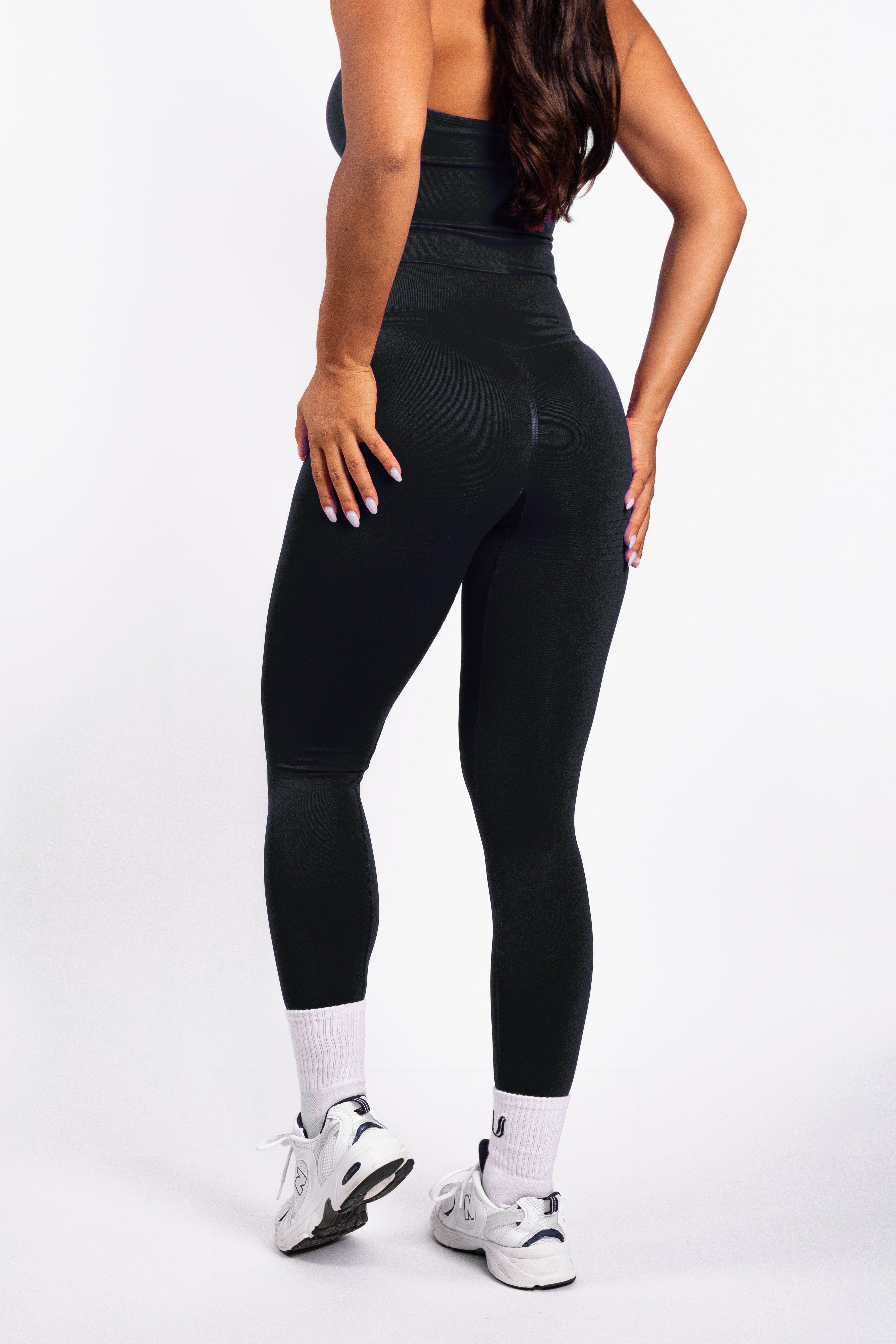 Bibi | Geribde Naadloze Legging – Zwart