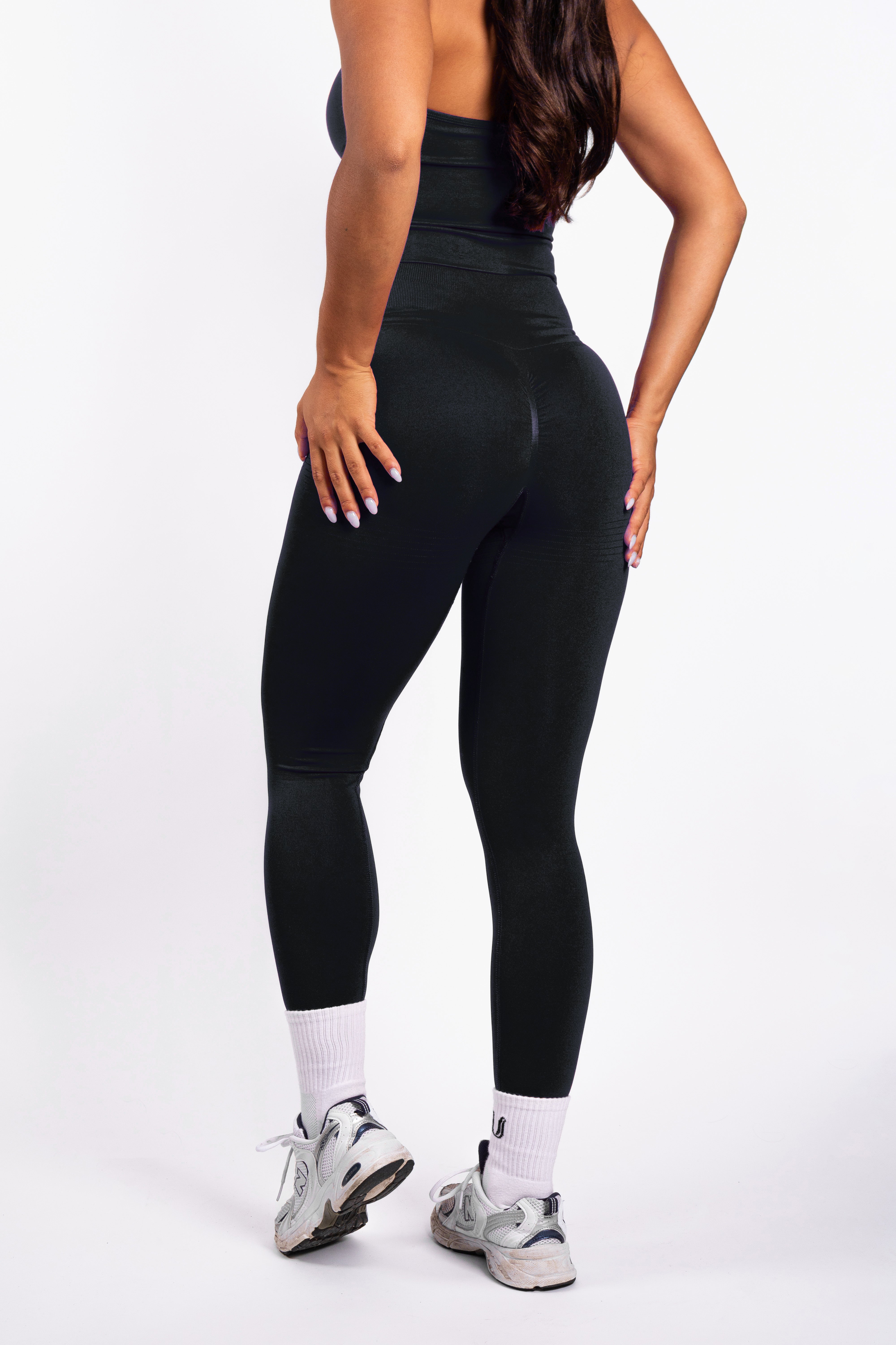 Bibi | Geribde Naadloze Legging – Zwart
